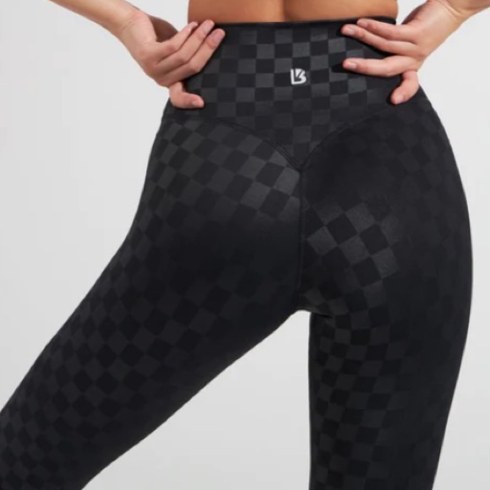 Buff bunny rebel legging